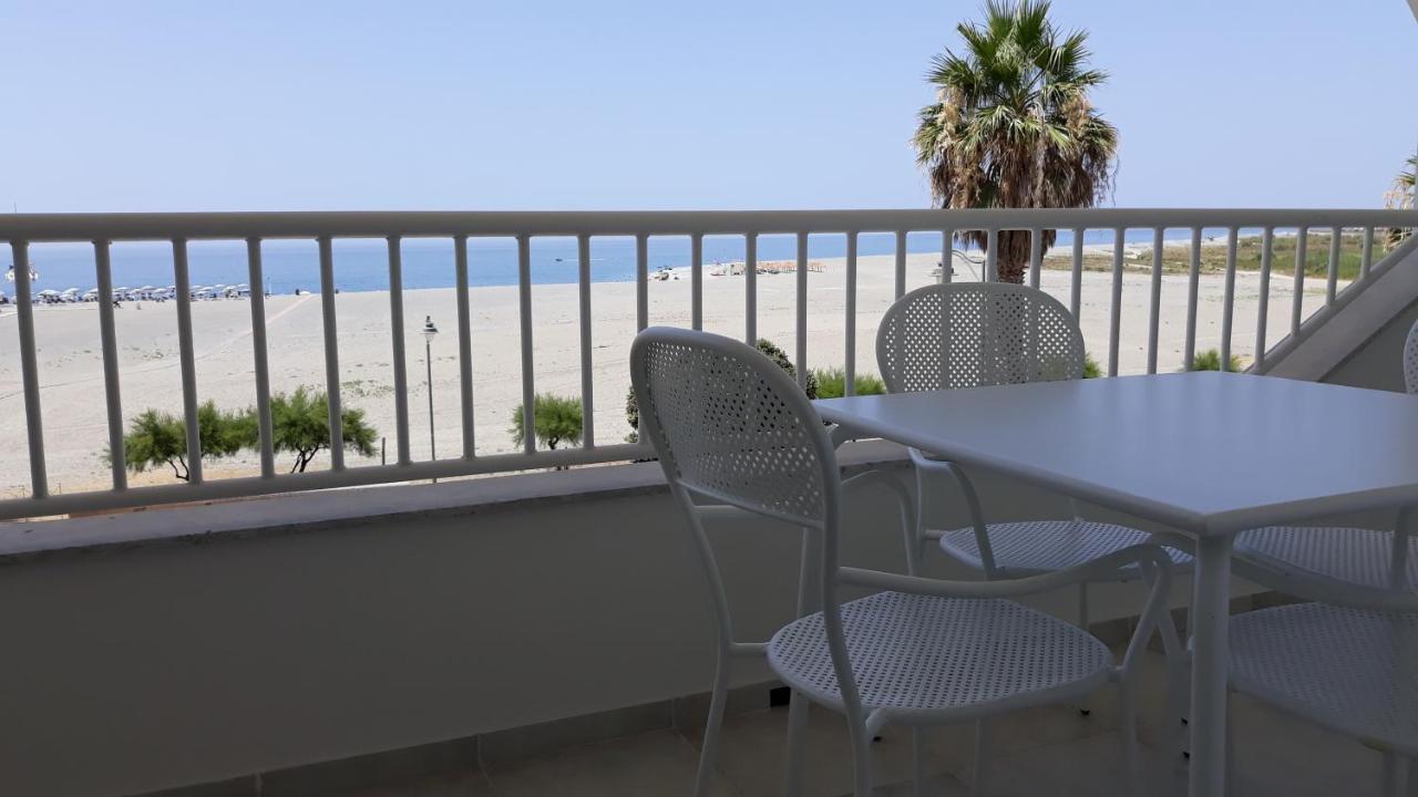 Ferienwohnung Mare Blu Gizzeria Exterior foto